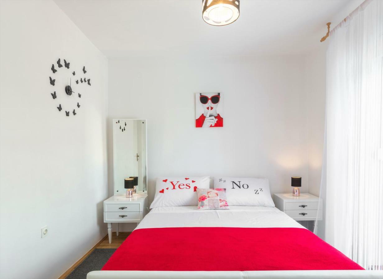 Vacation House Maslina Rupalj Екстериор снимка
